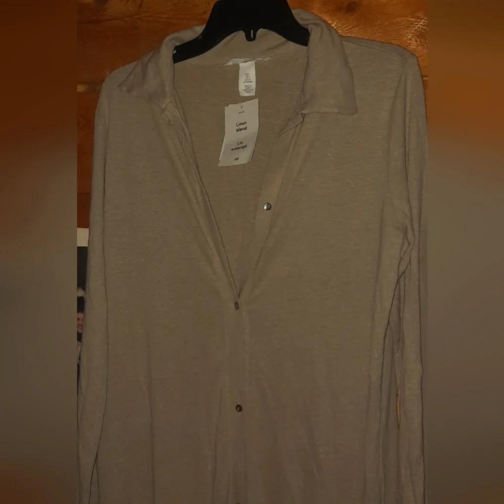 🌟3/50 🆕️ H&M NWT Button Down Maxi Dress - Picture 2 of 6